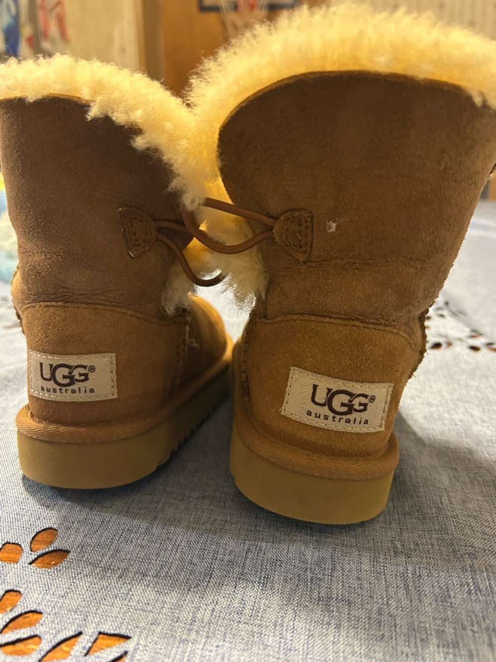 UGG Chestnut Suede Short Boots with Cream Shearling